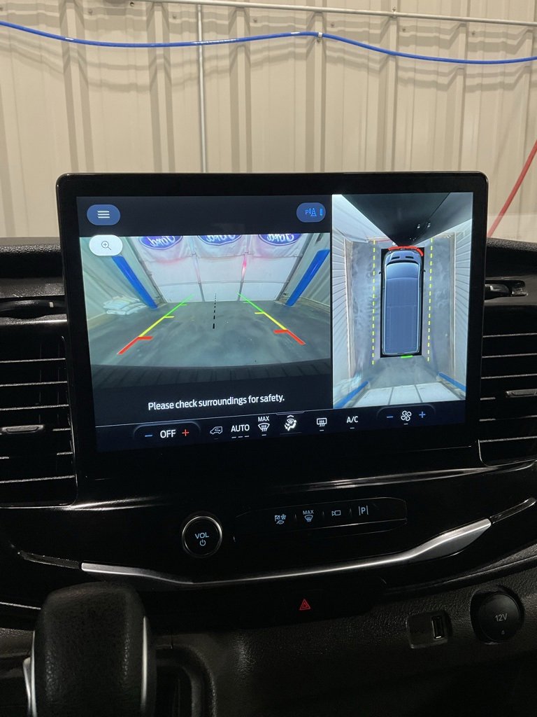 Used 2023 Ford Transit 350 XLT image 18