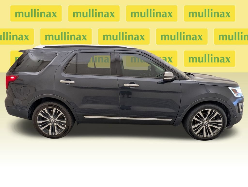 Used 2017 Ford Explorer Platinum AWD/4WD image 2