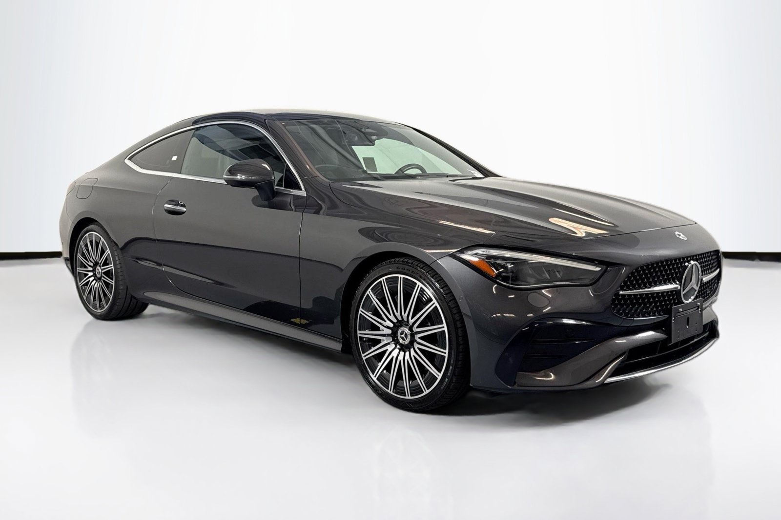 Used 2024 Mercedes-Benz CLE 300 4MATIC Coupe w/ AMG Line image 3