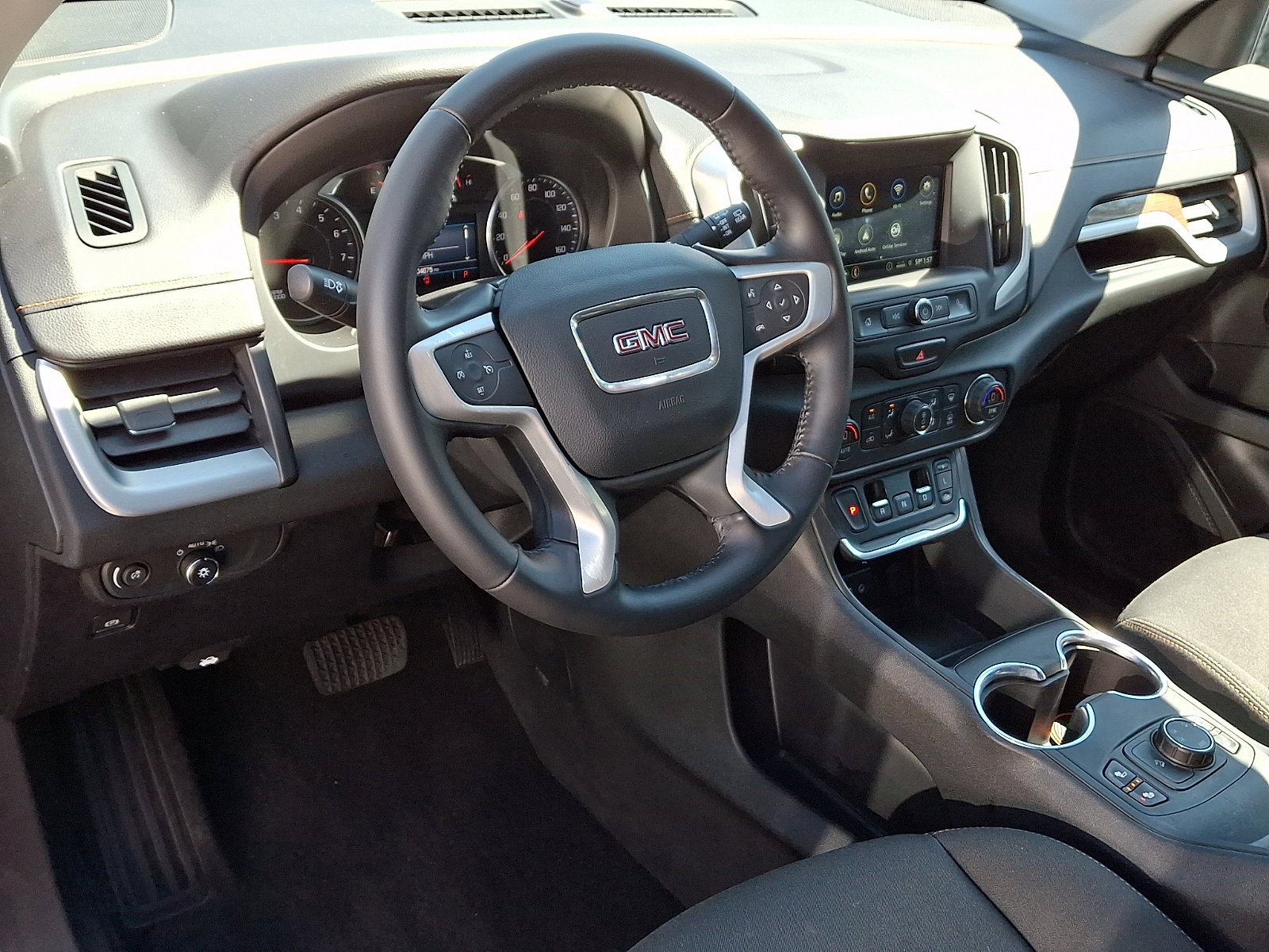 Used 2019 GMC Terrain SLE w/ Driver Convenience Package image 27