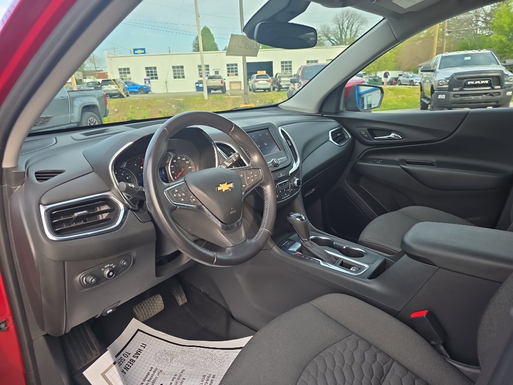 Used 2021 Chevrolet Equinox LT AWD/4WD image 9