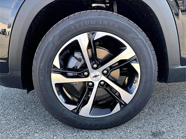 New 2026 Chevrolet Trax RS w/ Driver Confidence Package image 7