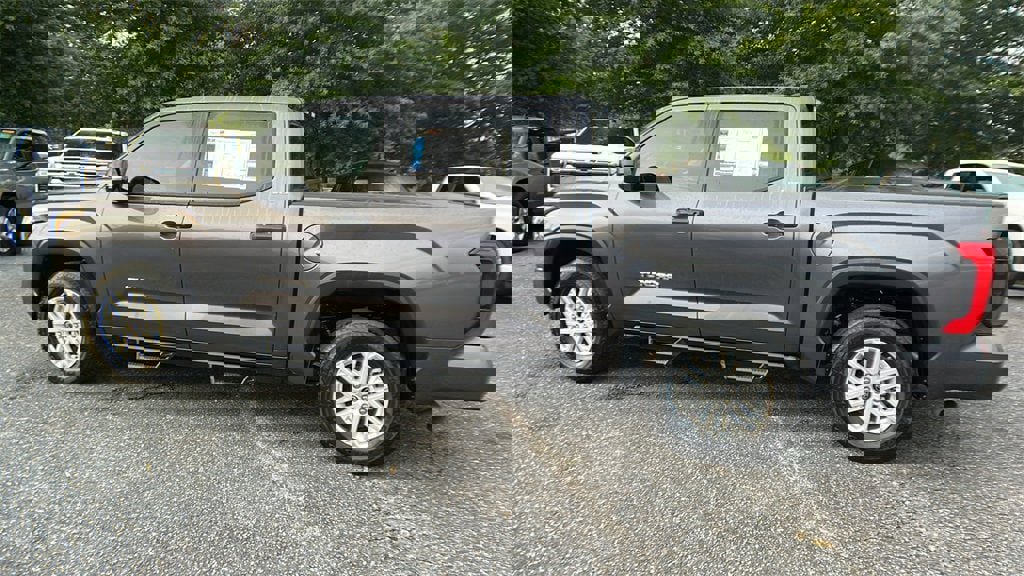 Used 2022 Toyota Tundra SR5 image 8
