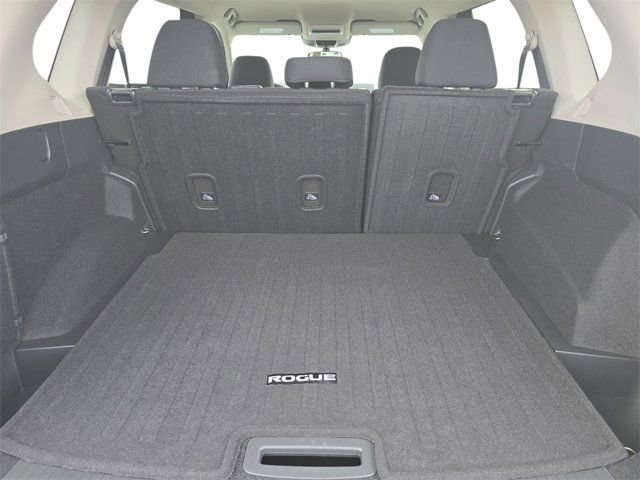 New 2026 Nissan Rogue S FWD image 21