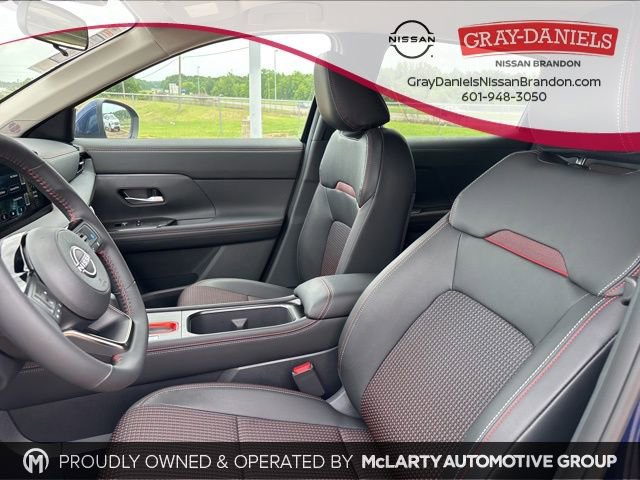 New 2025 Nissan Kicks SR image 9