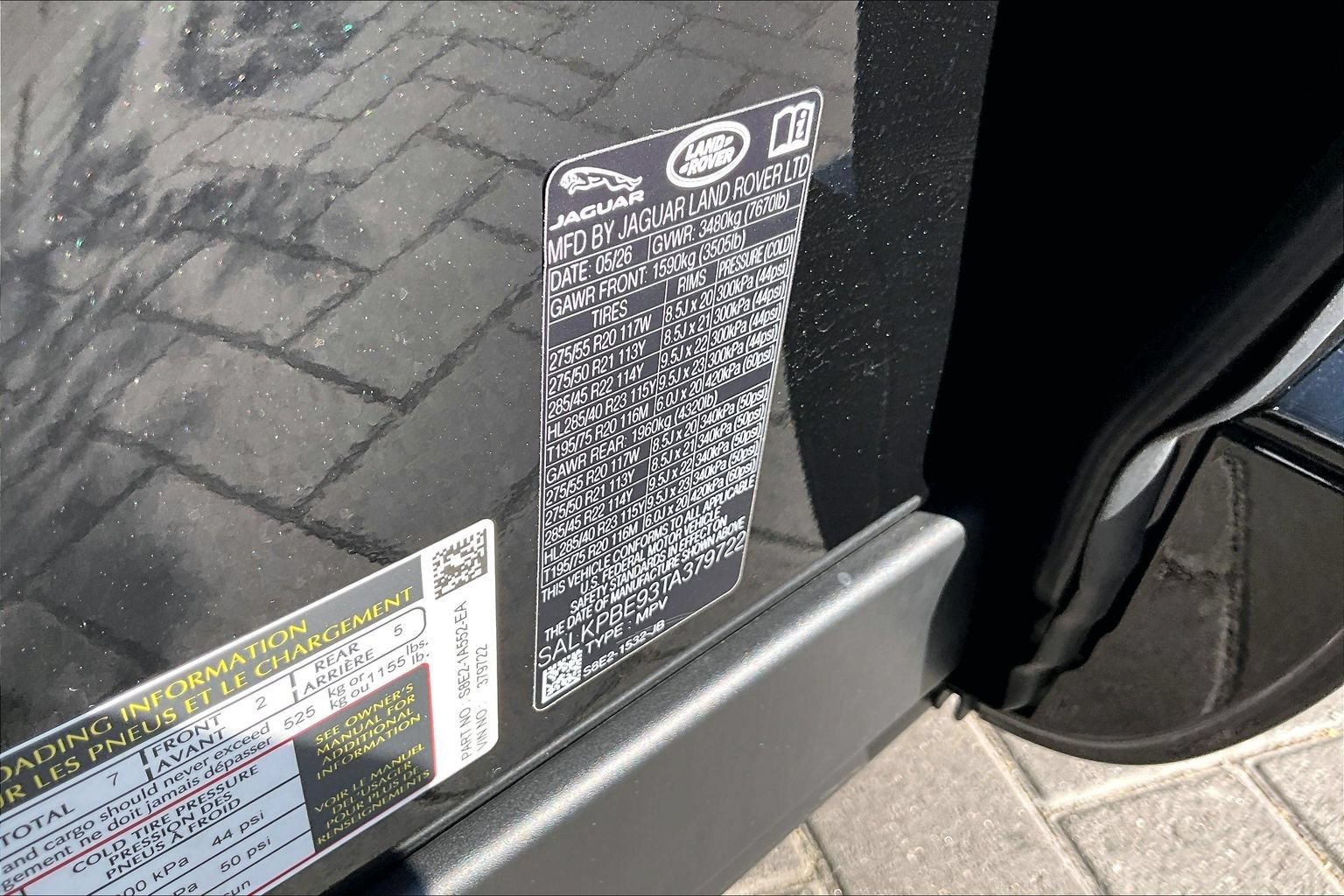 New 2026 Land Rover Range Rover Long Wheelbase SE AWD/4WD image 14