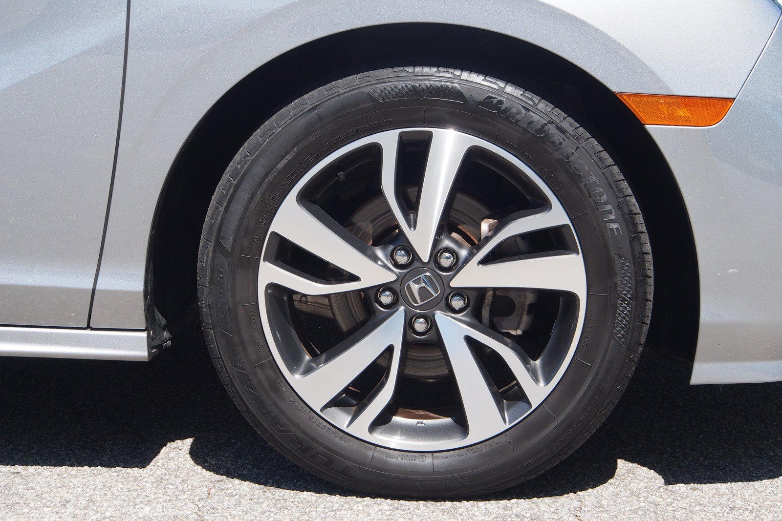 Used 2023 Honda Odyssey Touring image 10