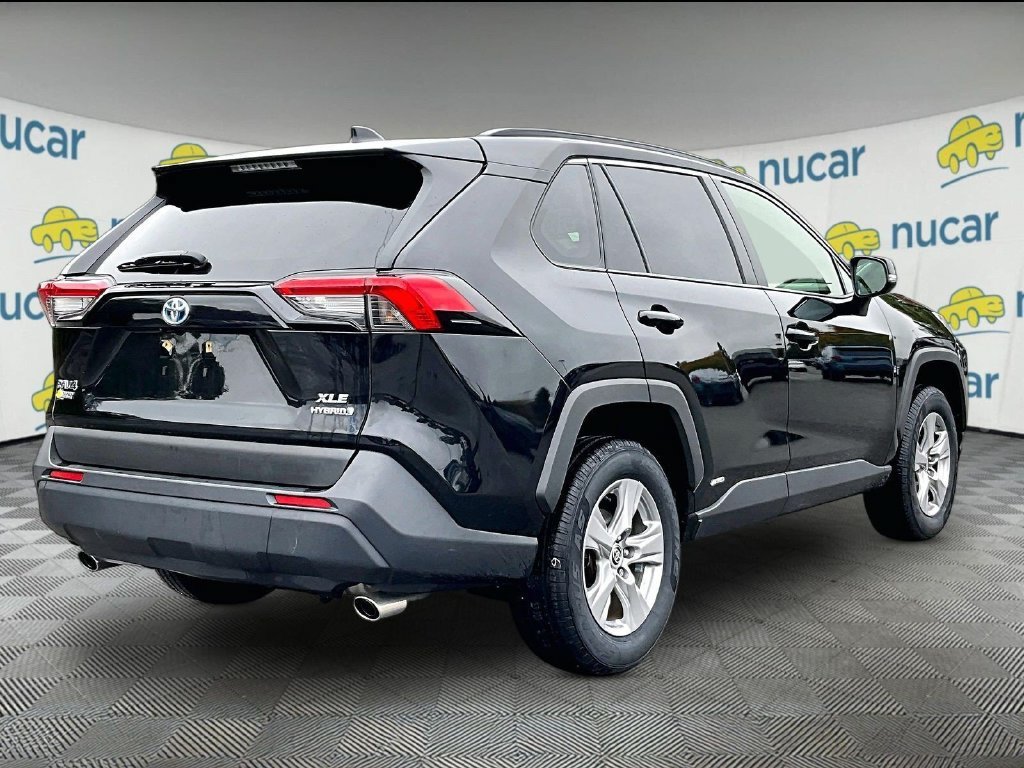 Used 2024 Toyota RAV4 XLE w/ Convenience Package AWD/4WD image 6