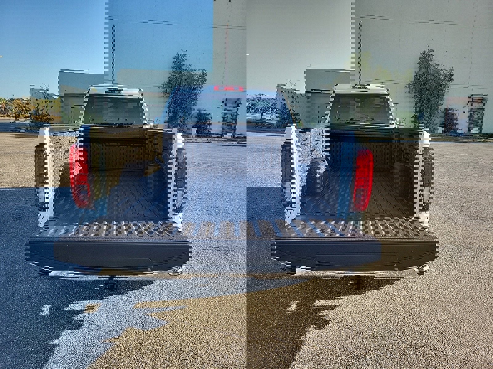 New 2026 GMC Sierra 1500 Pro w/ Pro Value Package image 7