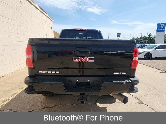 Used 2018 GMC Sierra 2500 Denali w/ Duramax Plus Package AWD/4WD image 7