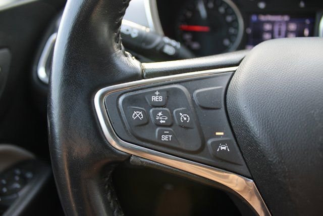 Used 2021 Chevrolet Equinox LT w/ Driver Convenience Package image 19