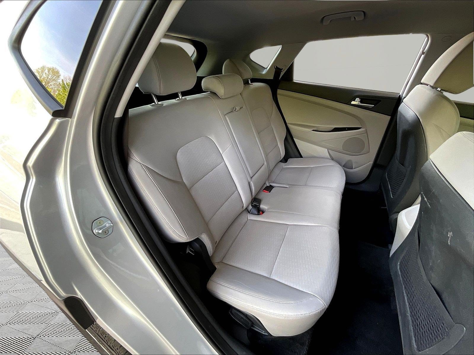 Used 2019 Hyundai Tucson SE FWD image 23
