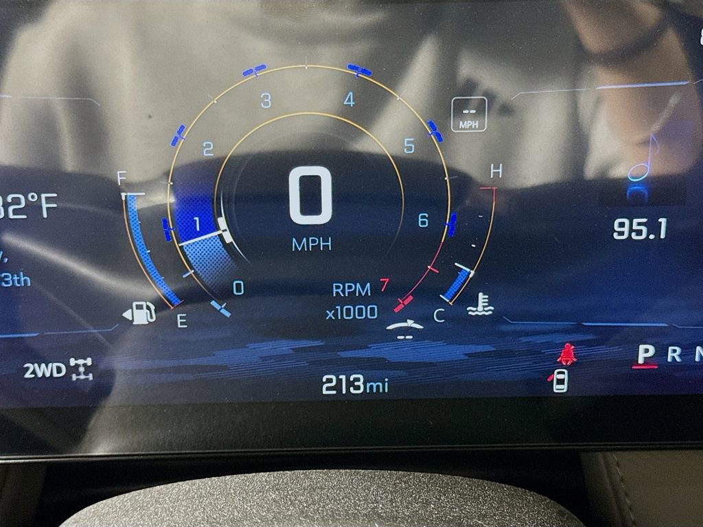 Certified 2025 Chevrolet Equinox LT w/ Convenience Package II image 10