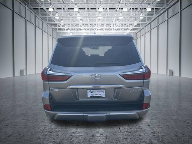 Used 2018 Lexus LX 570 4WD w/ Luxury Package image 4