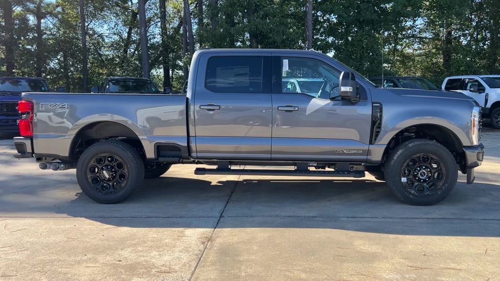 New 2026 Ford F250 Lariat w/ Black Appearance Package image 7