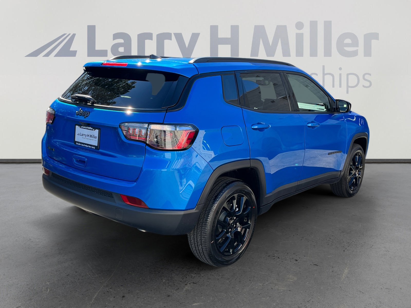 New 2026 Jeep Compass Latitude image 5