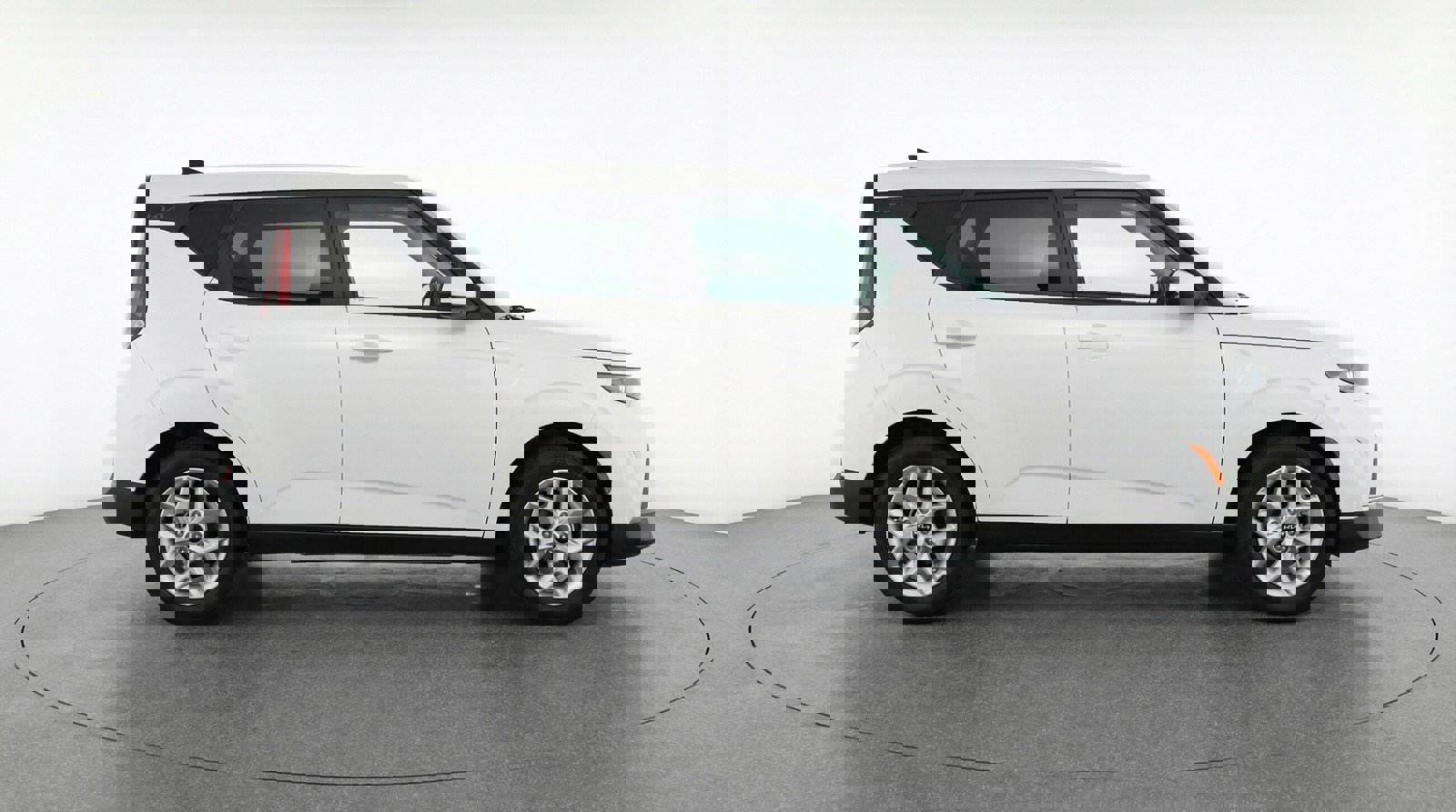 Used 2025 Kia Soul LX w/ LX Technology Package image 8