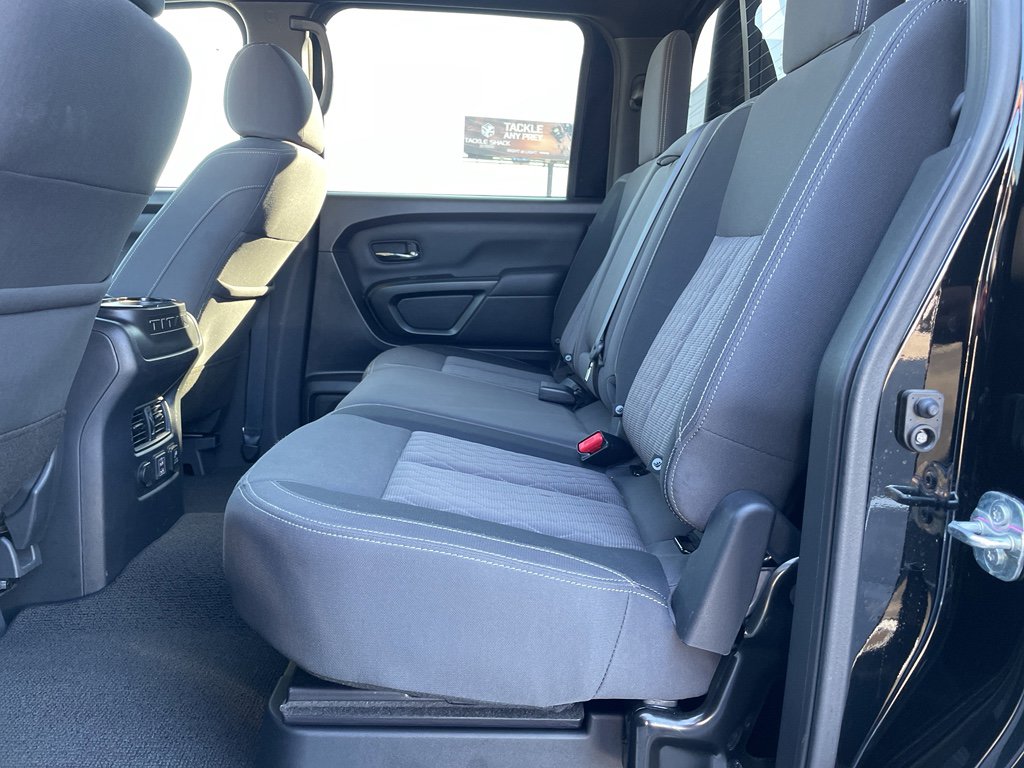 Certified 2024 Nissan Titan SV image 19