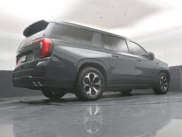 Used 2026 GMC Yukon XL AT4 w/ AT4 Premium Plus Package AWD/4WD image 51