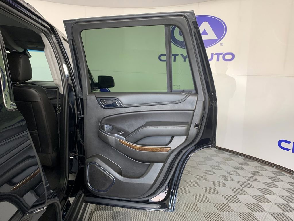 Used 2019 Chevrolet Tahoe LT image 38