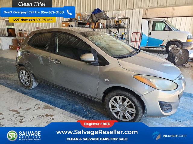 Used 2013 MAZDA MAZDA2 Sport FWD image 5