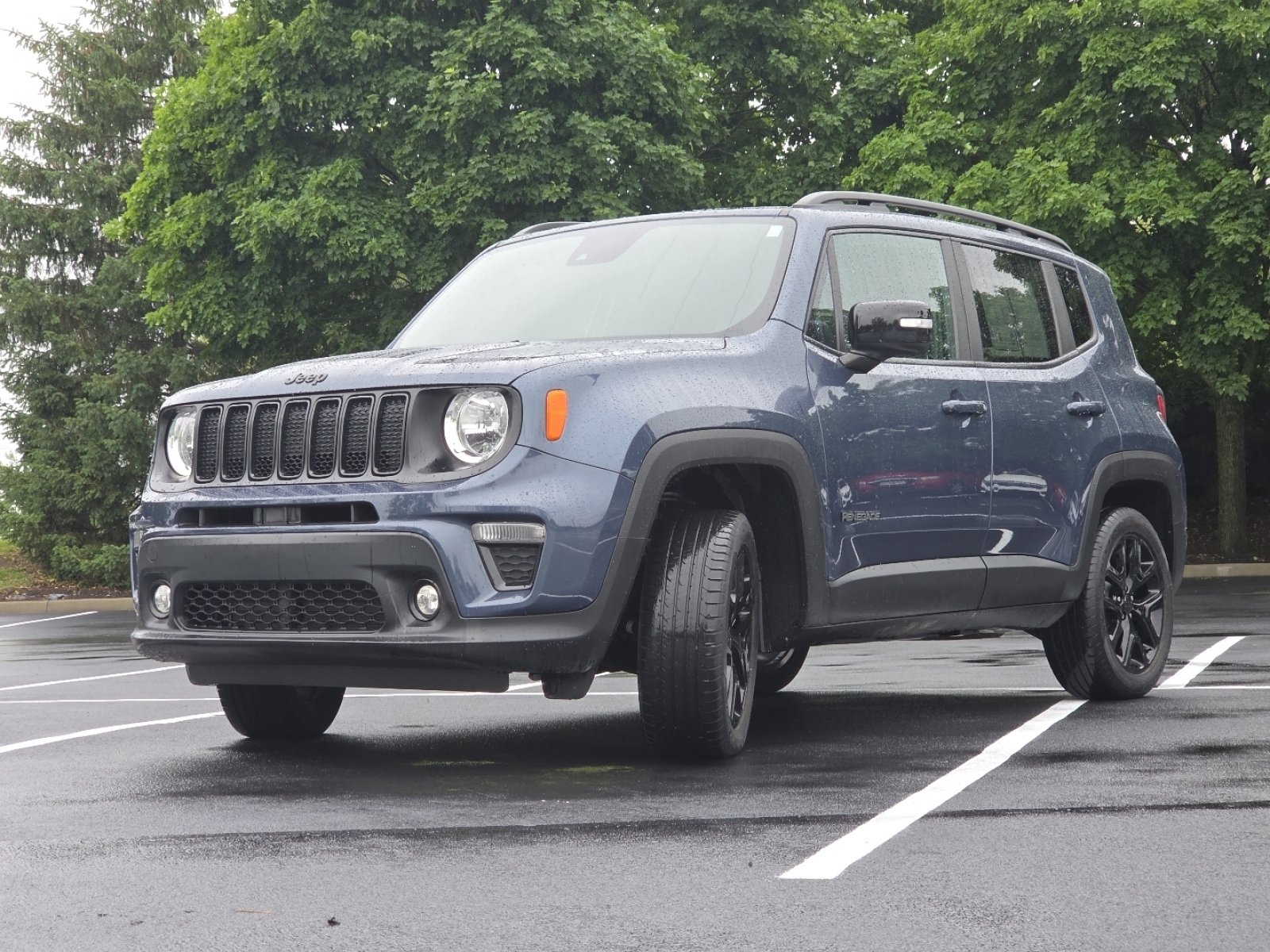 Used 2022 Jeep Renegade Altitude w/ Convenience Group AWD/4WD image 17