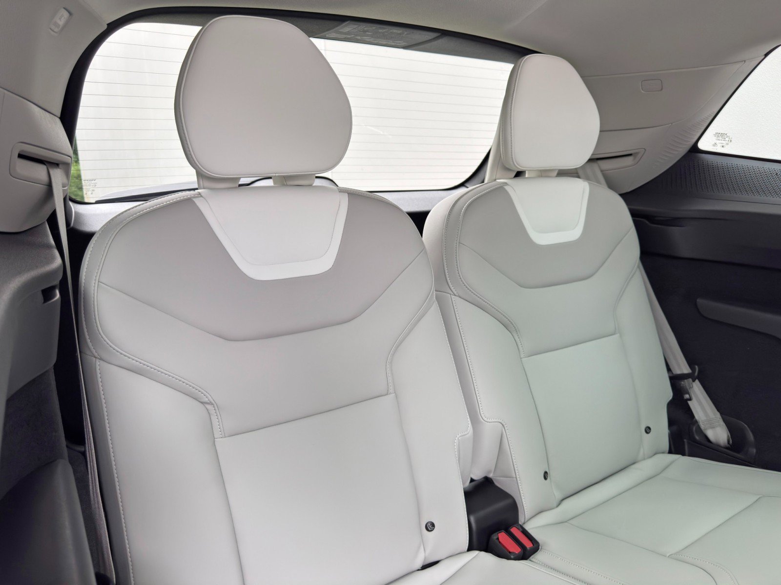 Used 2025 Volvo EX90 Ultra AWD/4WD image 38