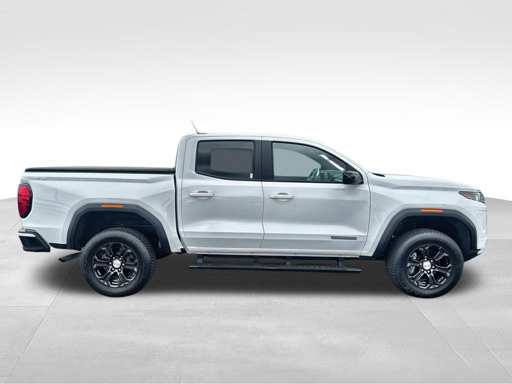 Used 2023 GMC Canyon Elevation w/ Convenience Package AWD/4WD image 9