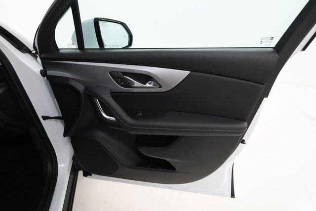 Used 2025 Chevrolet Blazer LT w/ Convenience Package image 20