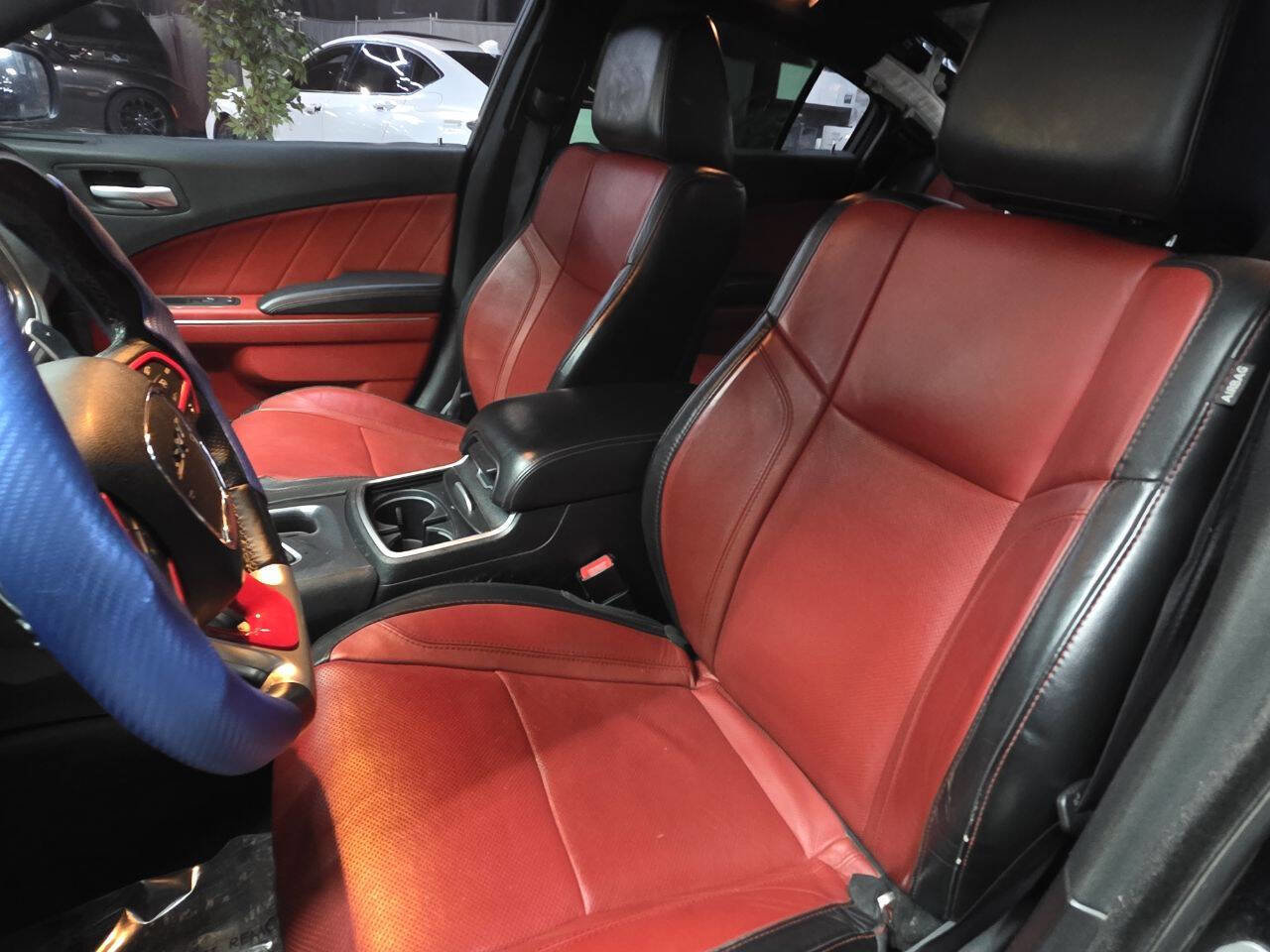 Used 2017 Dodge Charger SRT w/ Harman/Kardon Audio Group image 19