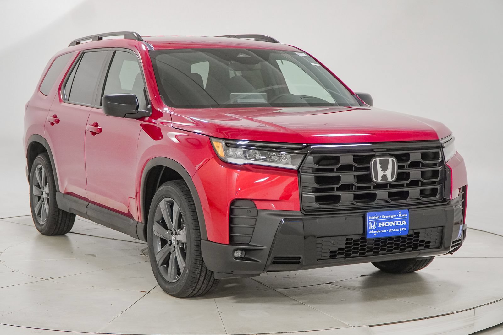 New 2026 Honda Pilot Sport image 12
