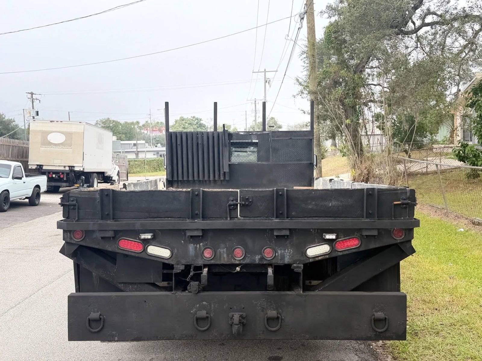 Used 2017 RAM 5500 Tradesman w/ Power Accessory Group image 11