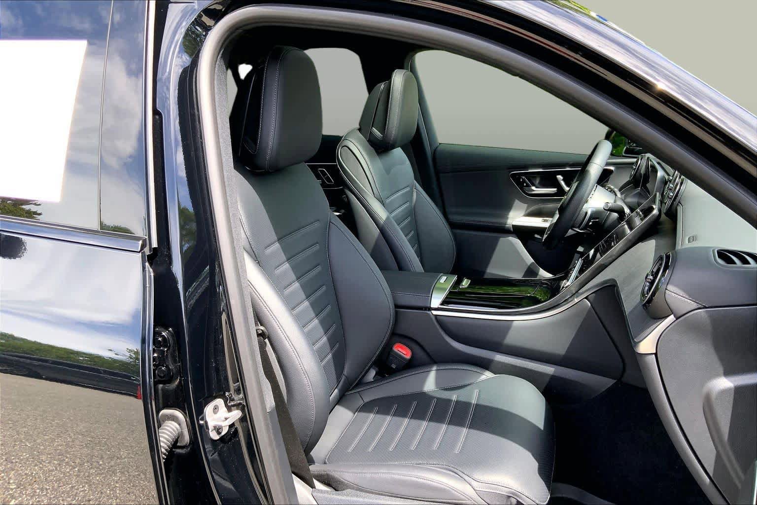 Certified 2024 Mercedes-Benz GLC 300 4MATIC image 8