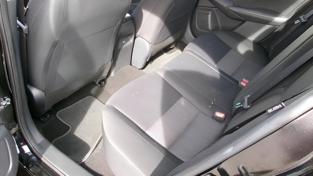 Used 2024 Nissan Sentra SV FWD image 9