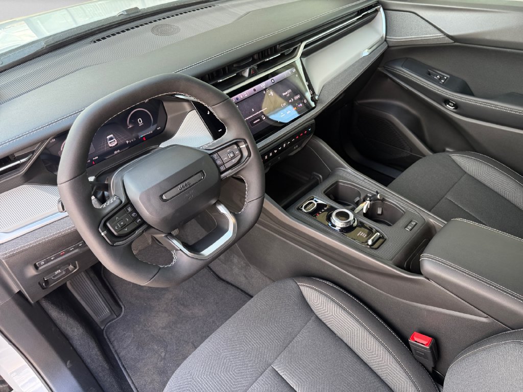New 2026 Jeep Cherokee Laredo AWD/4WD image 10