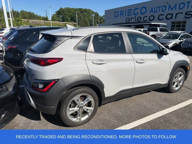 Used 2022 Hyundai Kona SEL w/ Convenience Package AWD/4WD image 2