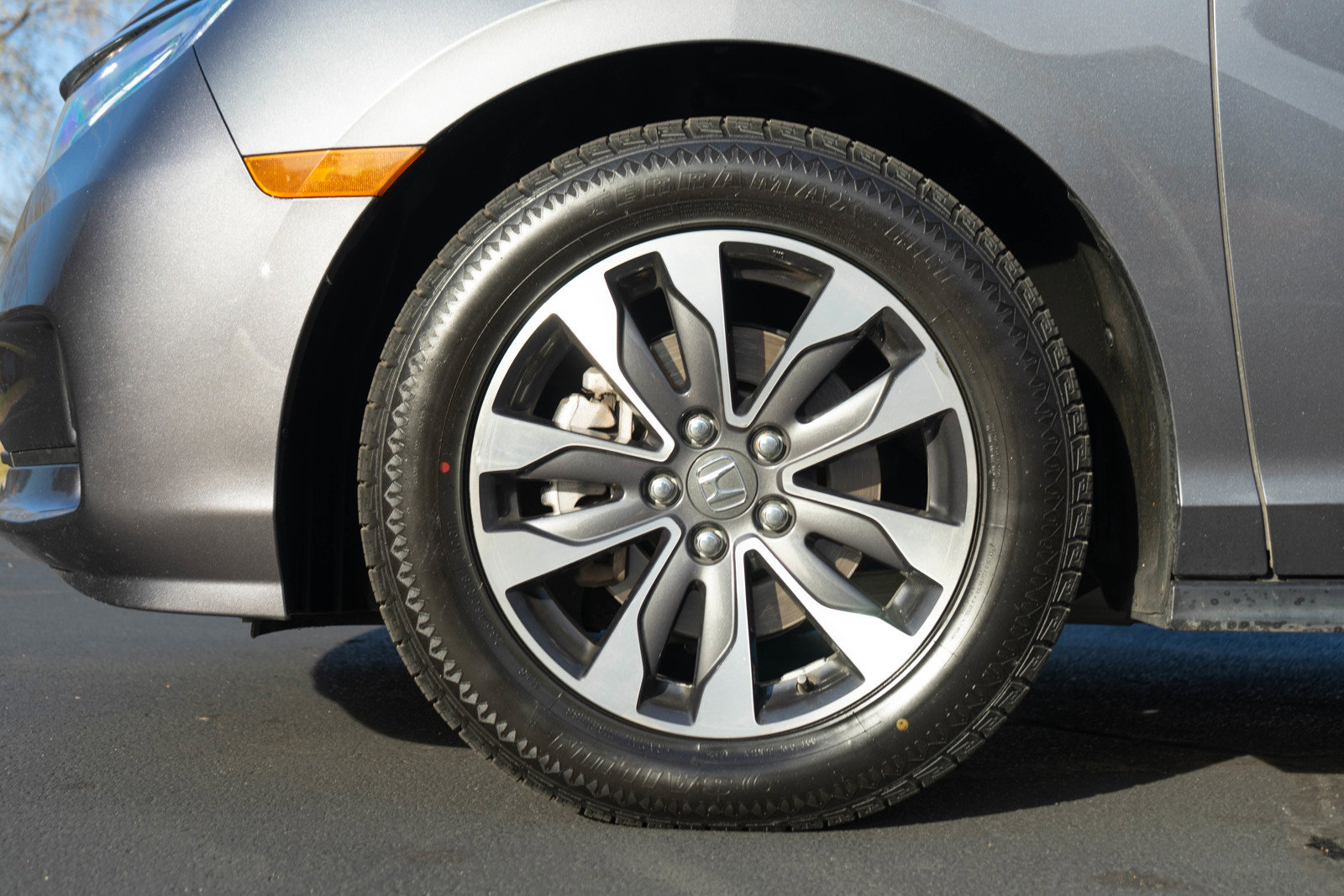 Used 2024 Honda Odyssey EX-L image 9