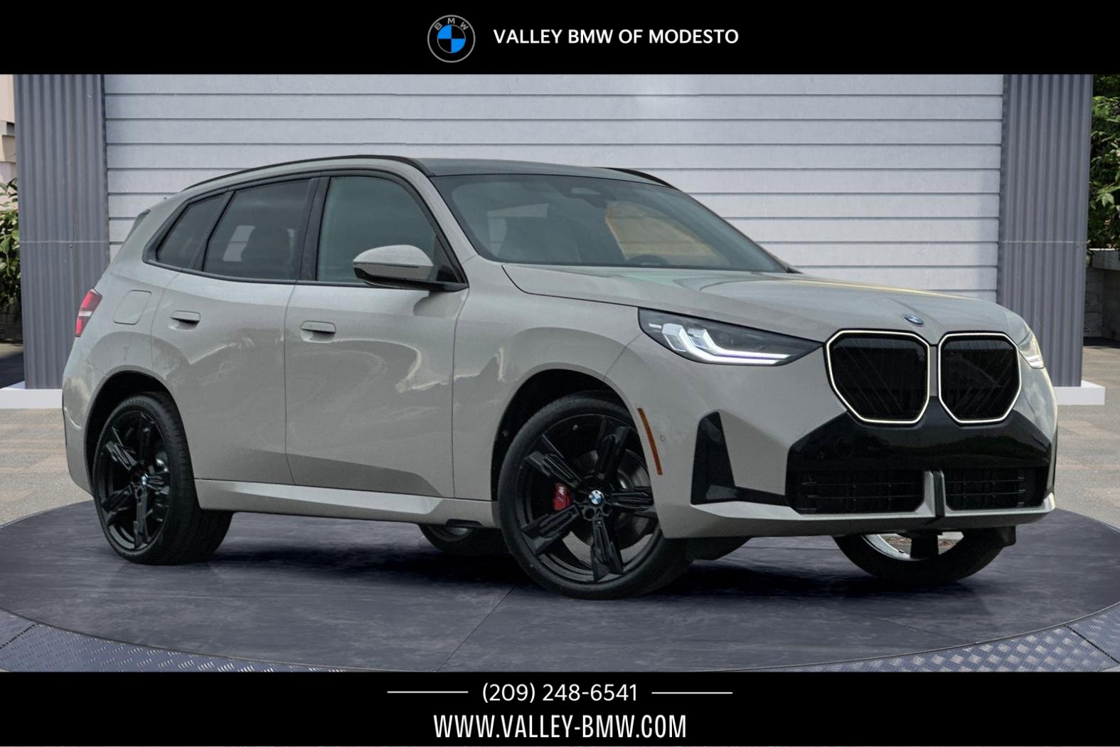 New 2026 BMW X3 xDrive30 w/ Premium Package image 1