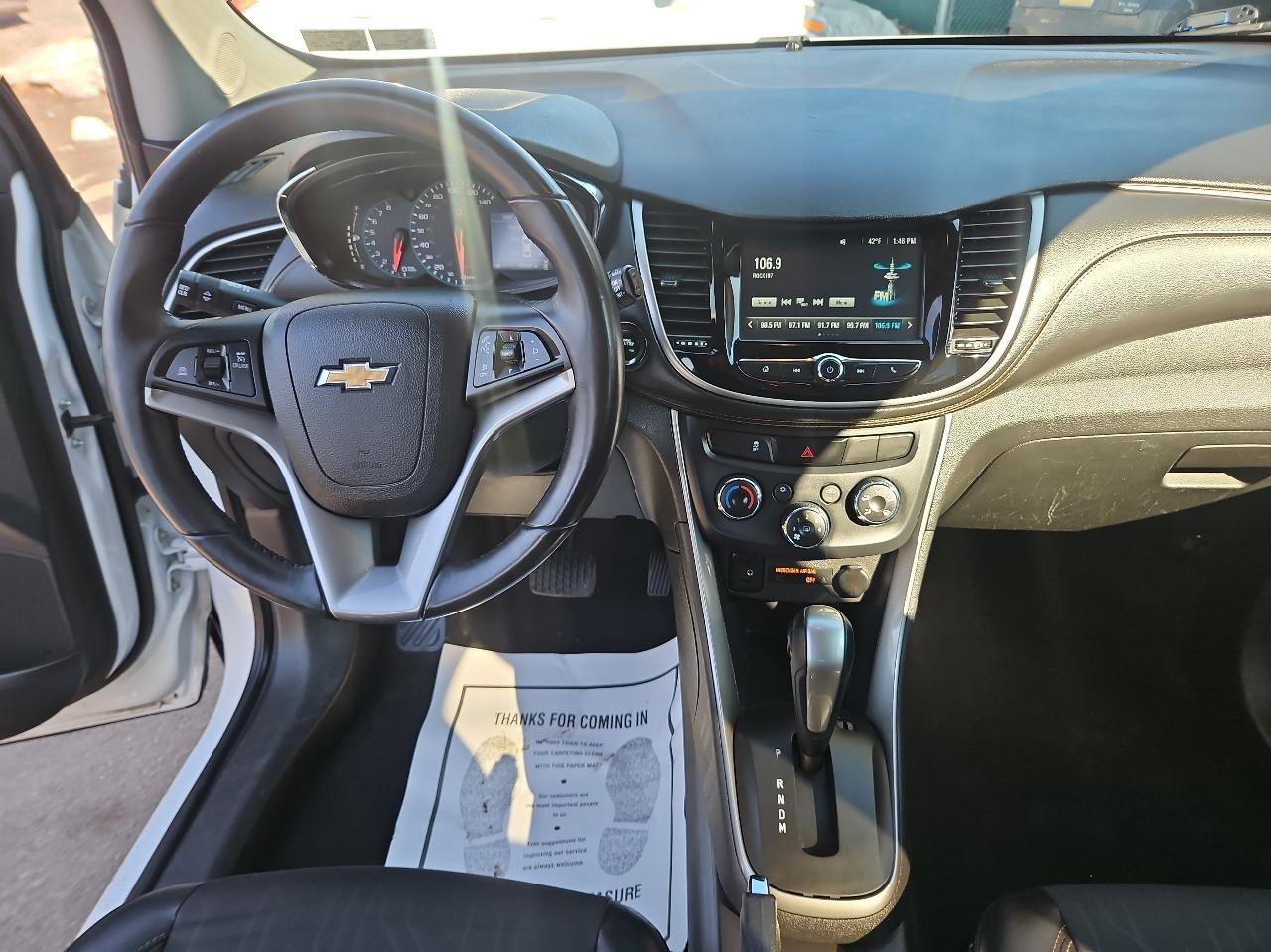 Used 2017 Chevrolet Trax LT w/ LT Convenience Package image 22