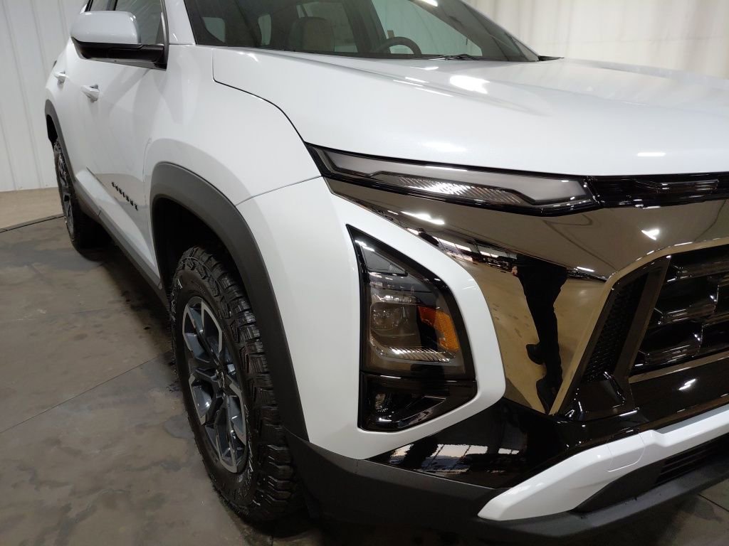 New 2026 Chevrolet Equinox ACTIV w/ Convenience Package III image 14