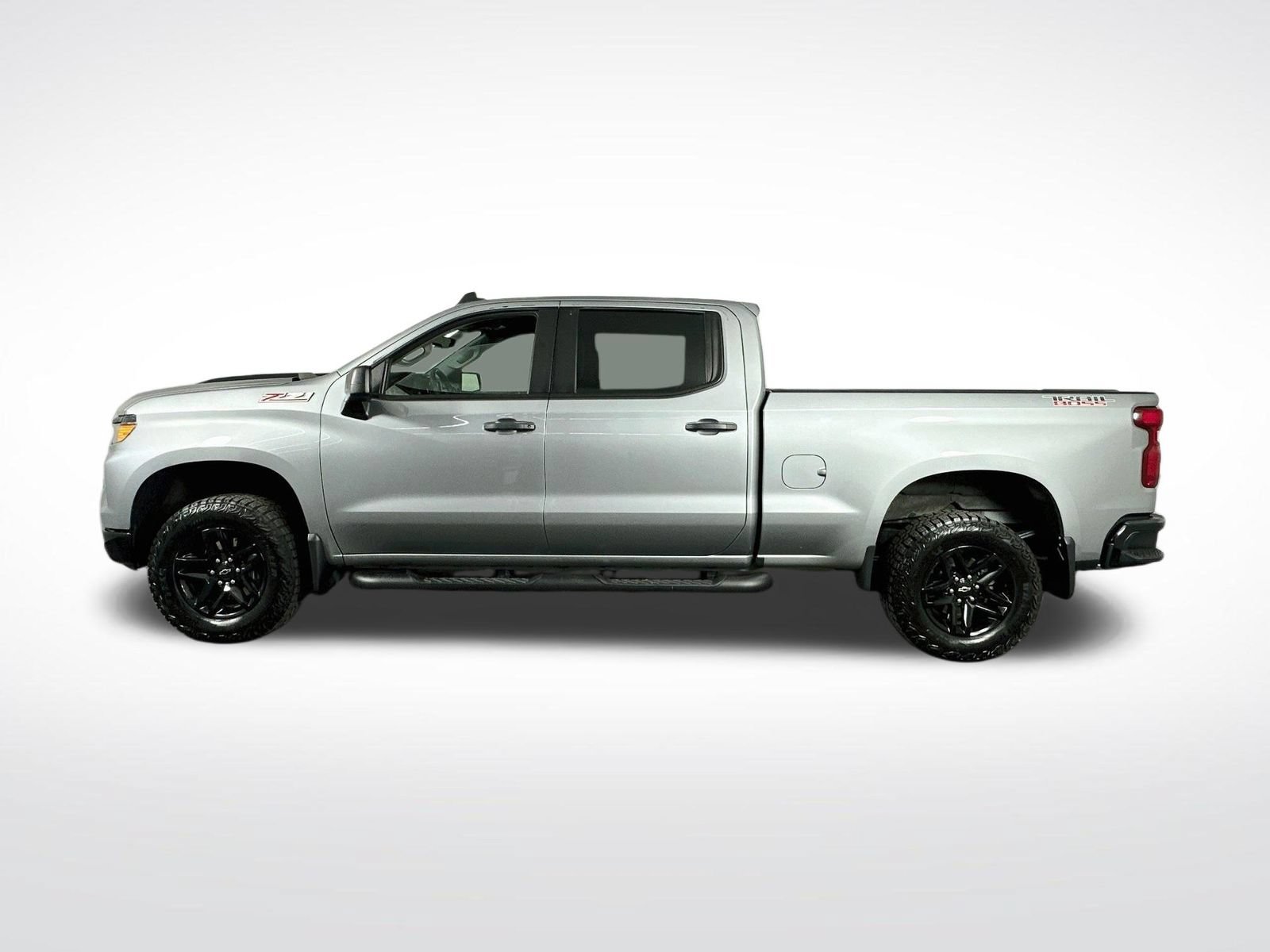 Used 2024 Chevrolet Silverado 1500 Custom Trail Boss AWD/4WD image 5