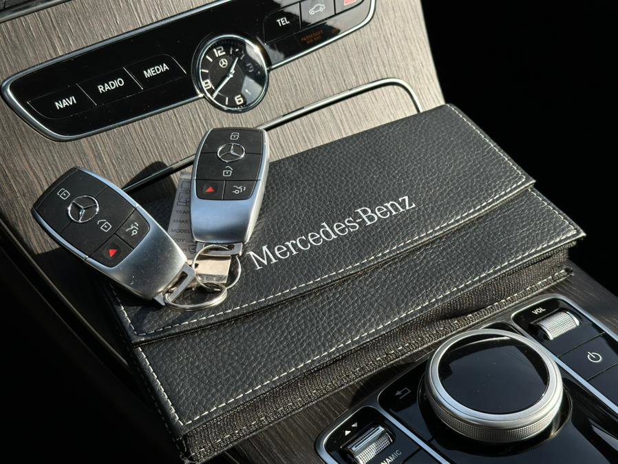 Used 2020 Mercedes-Benz C 300 C 300 4MATIC Sedan image 47