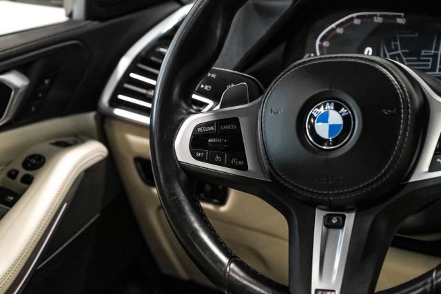 Used 2022 BMW X5 xDrive40i w/ M Sport Package AWD/4WD image 22