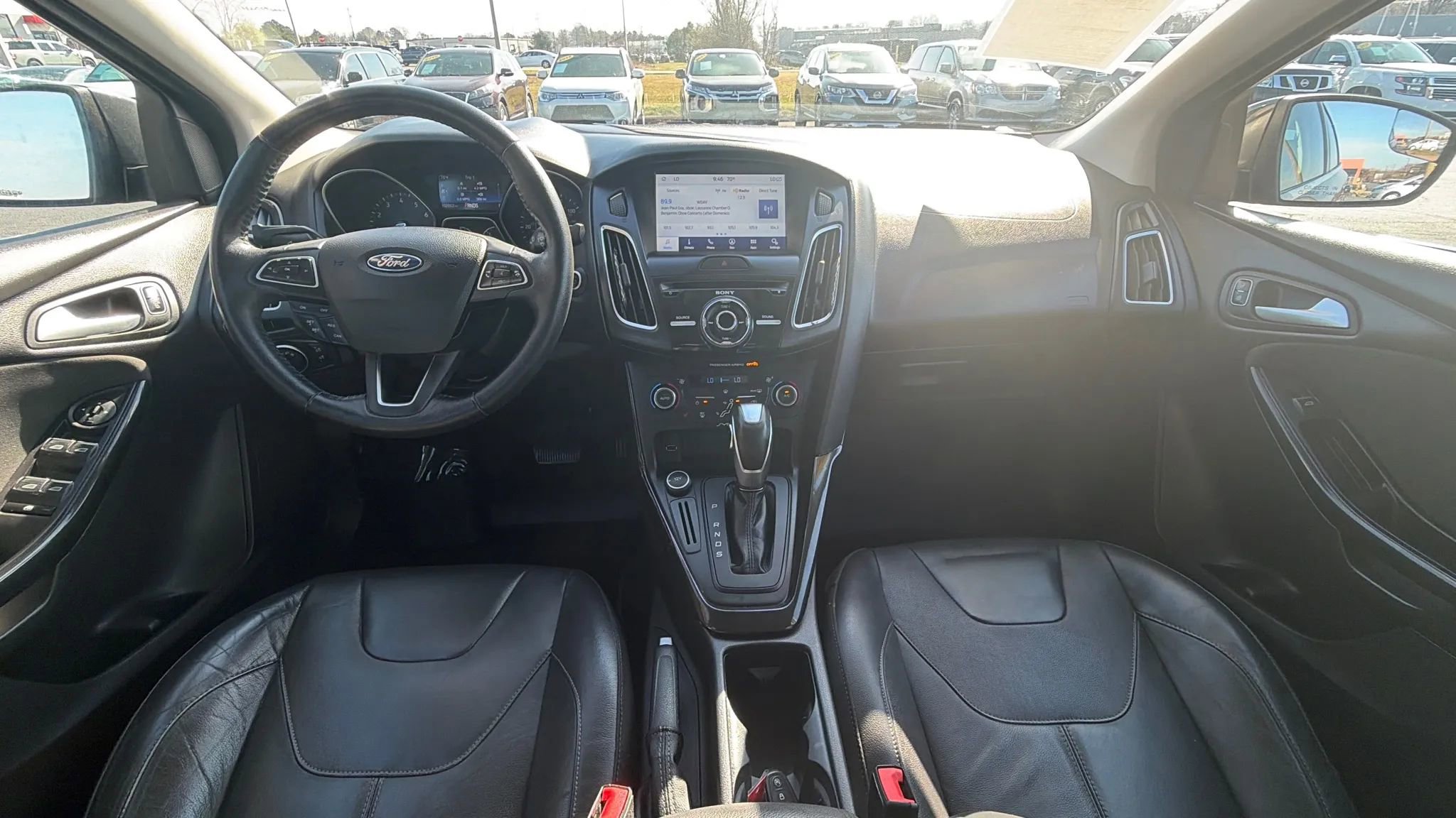 Used 2015 Ford Focus Titanium image 14