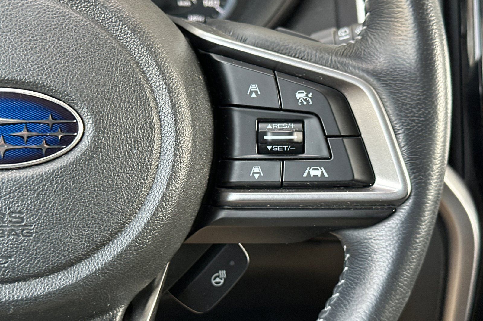 Used 2019 Subaru Ascent Limited w/ Popular Package #3 image 30