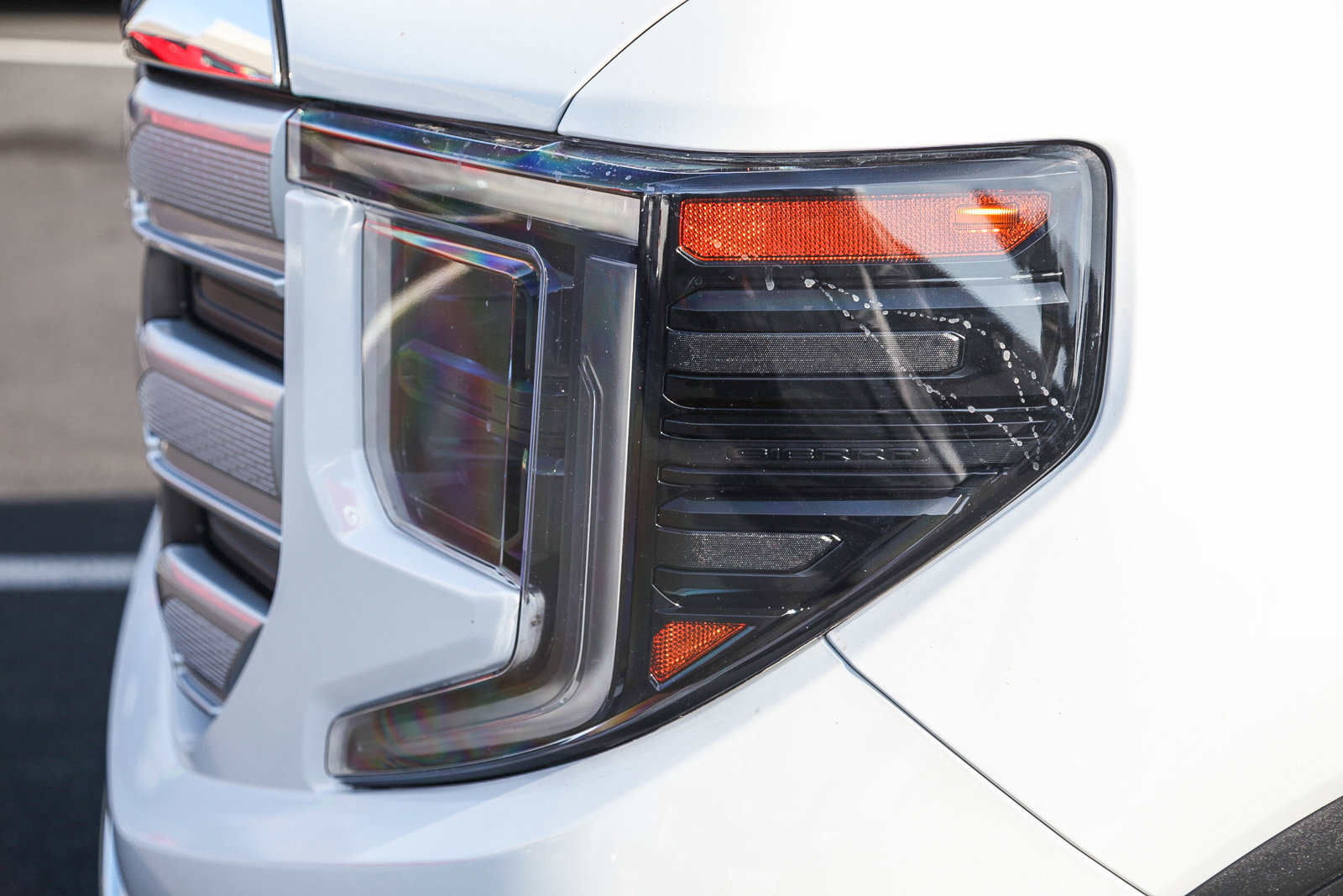 Used 2024 GMC Sierra 1500 SLE image 7