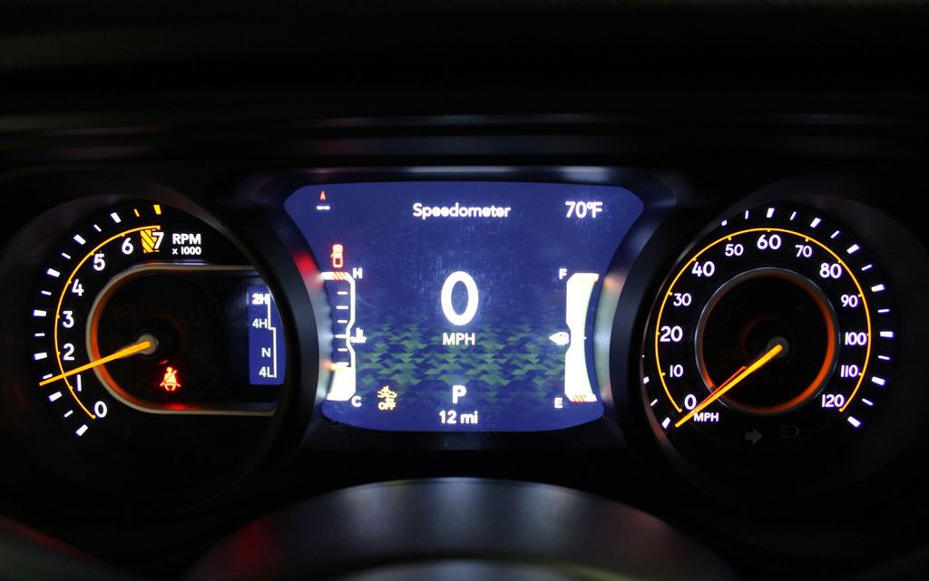 New 2025 Jeep Gladiator Sport image 10