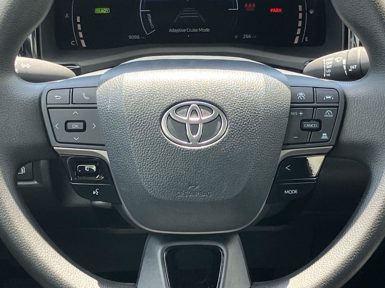Used 2026 Toyota Camry LE w/ Convenience Package FWD image 18