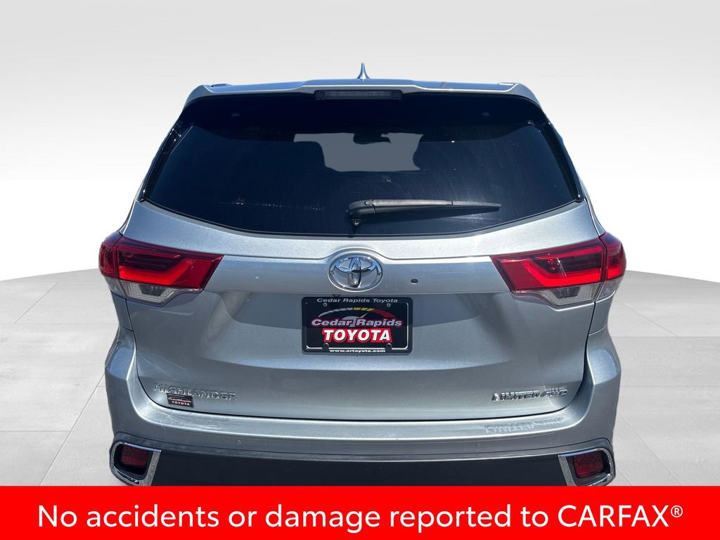 Certified 2018 Toyota Highlander Limited AWD/4WD image 4