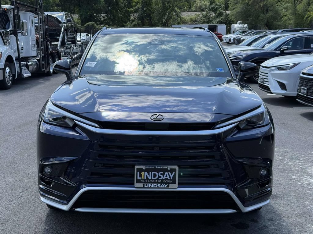 New 2026 Lexus TX 500h AWD image 7